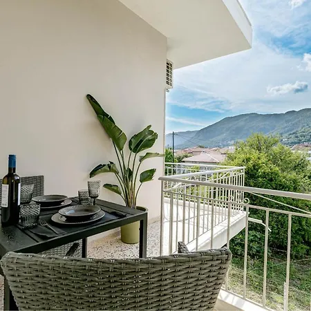 Terranova - Menta Apartment *